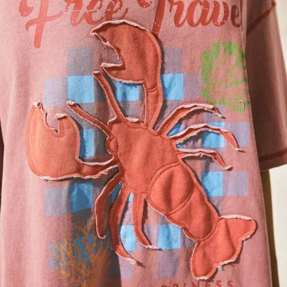 Easelle Applique Lobster Tee Oversized Womens Large Pink - Picture 4 of 10